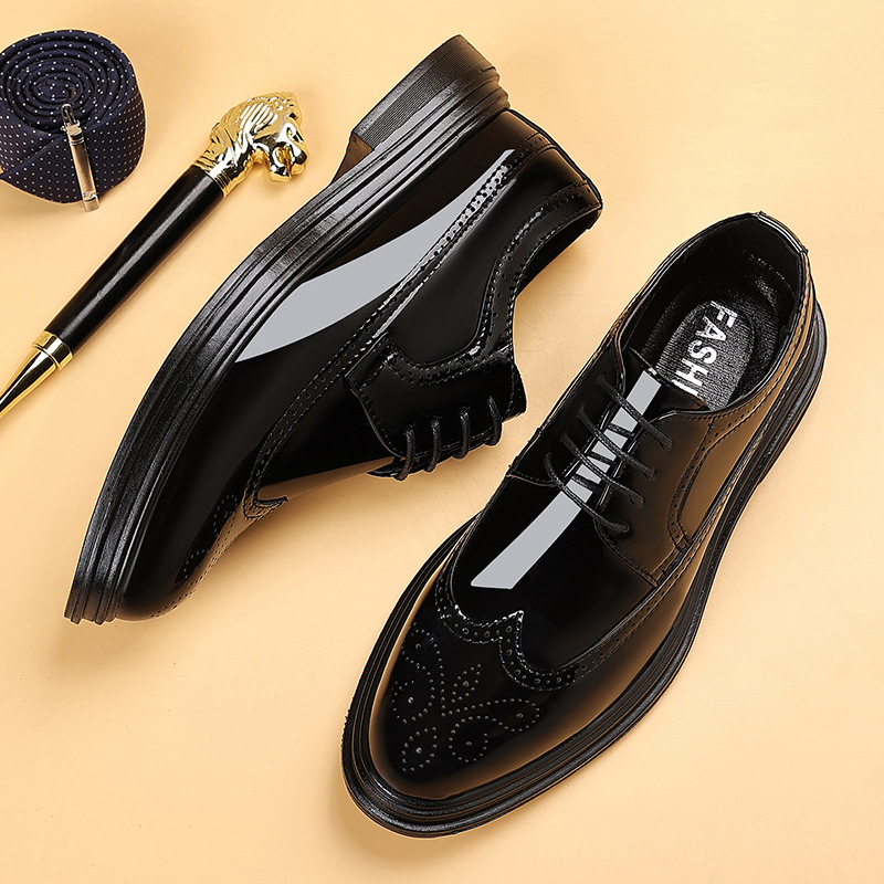 メンズ パテントレザー ブローグ ドレスシューズ レースアッ - Men Shoes Formal のレビューと価格