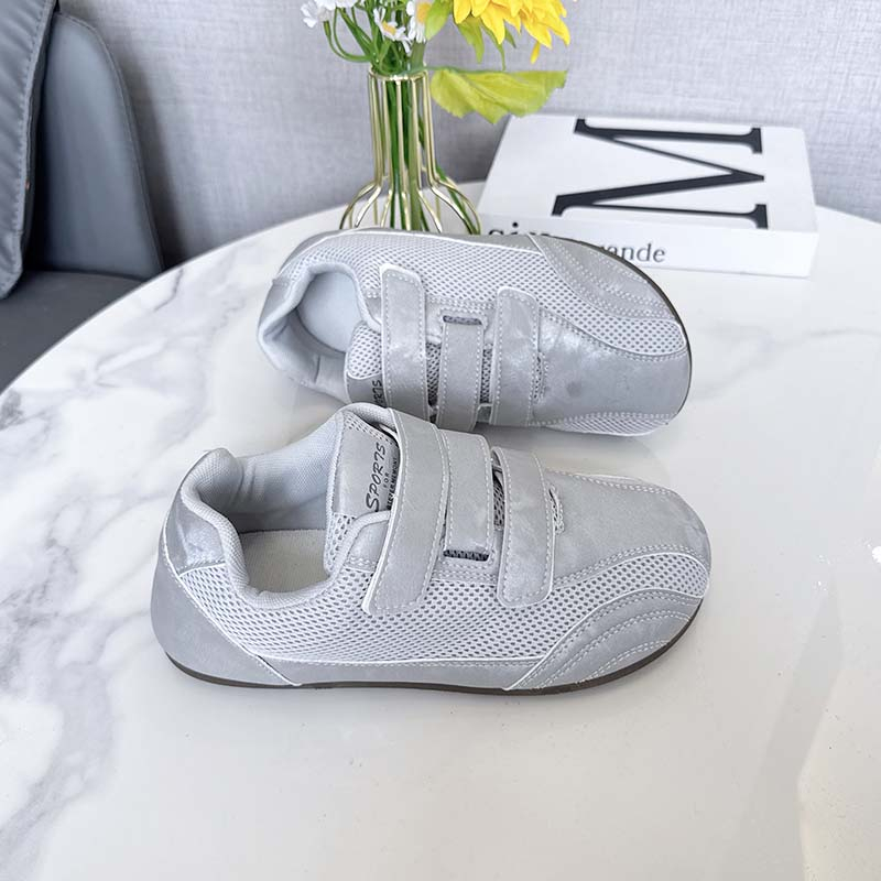 屋外フィットネス女性スニーカー通気性カジュアルメッシュシュー - Mesh Trainer Breathable のレビューと価格