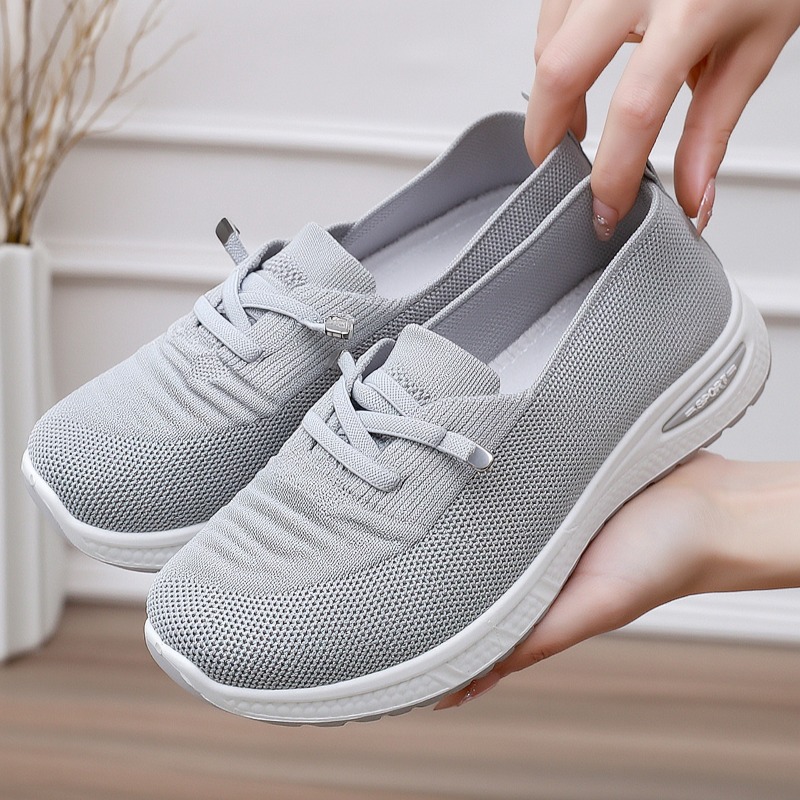 女性通気性ウォーキングシューズスリッポン弾性レーススニーカー - Mesh Trainer Breathable のレビューと価格